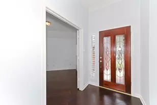 1915 Supplejack Ct, Sugar Land, TX 77479 - Photo 12