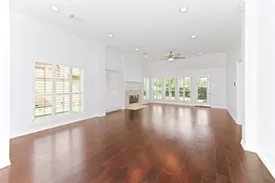 1915 Supplejack Ct, Sugar Land, TX 77479 - Photo 18