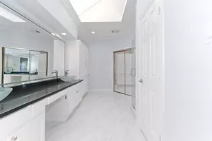 1915 Supplejack Ct, Sugar Land, TX 77479 - Photo 34