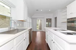 1915 Supplejack Ct, Sugar Land, TX 77479 - Photo 26