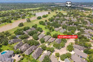 1915 Supplejack Ct, Sugar Land, TX 77479 - Photo 40