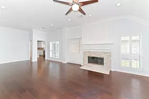 1915 Supplejack Ct, Sugar Land, TX 77479 - Photo 20