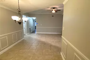 302 El Toro Ln, Houston, TX 77598 - Photo 6