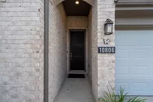 10806 Chrysalis Ct, Cypress, TX 77433 - Photo 4