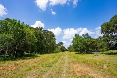 2751 Fm 2434, Columbus, TX 78962 - Photo 24