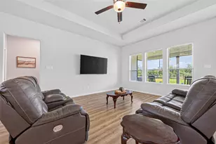 1131 Southfork Ranch Dr, Sealy, TX 77474 - Photo 8