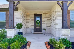 1131 Southfork Ranch Dr, Sealy, TX 77474 - Photo 6
