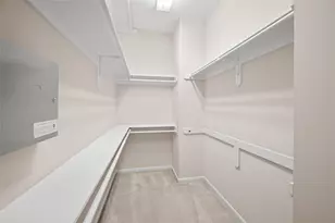 4431 Castle Ct, Houston, TX 77006 - Photo 18