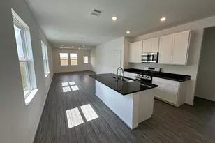 18023 Lasso Mls Dr, Hockley, TX 77447 - Photo 10