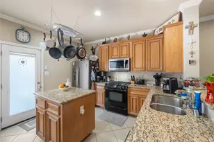544 W 27th St, Houston, TX 77008 - Photo 16