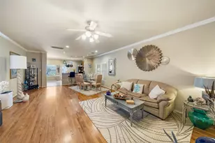 544 W 27th St, Houston, TX 77008 - Photo 10