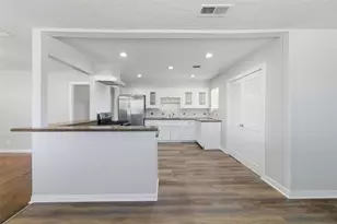 9523 Bundy Ln, Houston, TX 77080 - Photo 6