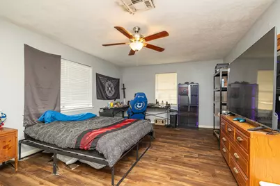 9358 Leto Road, Houston, TX 77080 - Photo 22