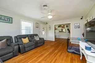 9358 Leto Rd, Houston, TX 77080 - Photo 6