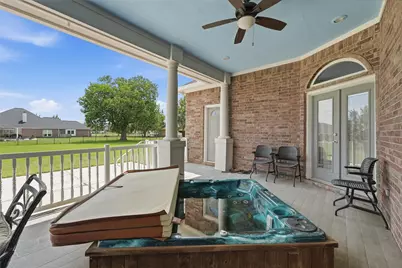 9018 Water Point Drive, Beach City, TX 77523 - Photo 32