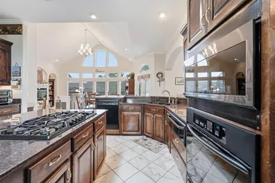 9018 Water Point Drive, Beach City, TX 77523 - Photo 12