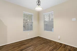 26 S Vesper Bend Cir, The Woodlands, TX 77382 - Photo 10