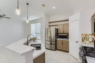 1816 Sherwood Forest Cir, League City, TX 77573 - Photo 12