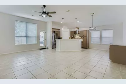 1816 Sherwood Forest Circle, League City, TX 77573 - Photo 4