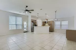 1816 Sherwood Forest Cir, League City, TX 77573 - Photo 4