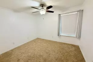 904 University Oaks Blvd, College Station, TX 77840 - Photo 10