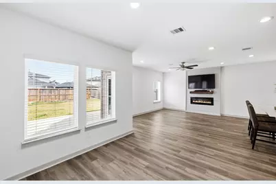 2823 Chase Cross Lane, Houston, TX 77047 - Photo 10