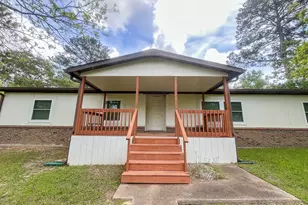 3221 Kingston Dr, Huntsville, TX 77340 - Photo 2
