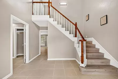 552 Roanoke Drive, Conroe, TX 77302 - Photo 2