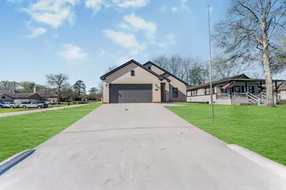 10703 Hillside Drive, Montgomery, TX 77356 - Photo 6