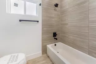 10703 Hillside Dr, Montgomery, TX 77356 - Photo 16