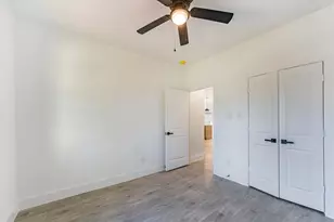 10703 Hillside Dr, Montgomery, TX 77356 - Photo 20