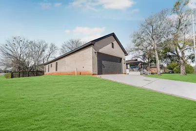 10703 Hillside Drive, Montgomery, TX 77356 - Photo 8
