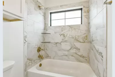 1114 Pearlwood Drive, Houston, TX 77008 - Photo 30