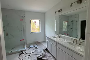 1114 Pearlwood Dr, Houston, TX 77008 - Photo 6