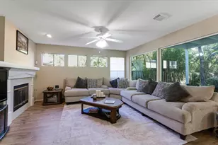 10 Owls Cove Pl, The Woodlands, TX 77382 - Photo 18