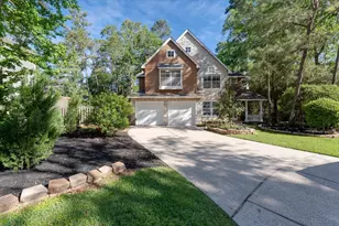 10 Owls Cove Pl, The Woodlands, TX 77382 - Photo 2