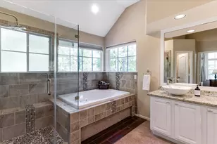 10 Owls Cove Pl, The Woodlands, TX 77382 - Photo 24