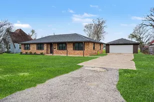 308 San Jacinto St, La Porte, TX 77571 - Photo 4