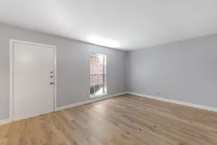 9029 Gaylord Dr, Houston, TX 77024 - Photo 4