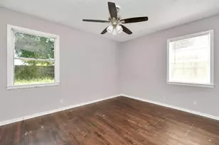 6610 Granite St, Houston, TX 77092 - Photo 8