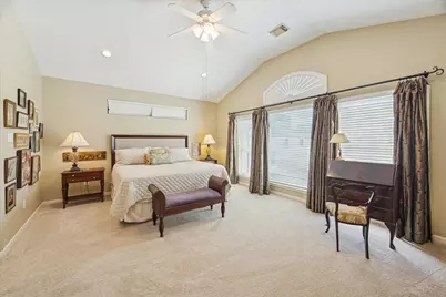 210 Malone Street, Houston, TX 77007 - Photo 24