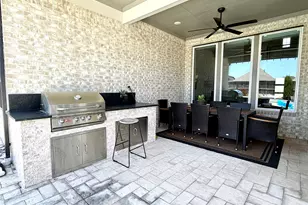 9214 Trimble Lndg Dr, Tomball, TX 77375 - Photo 10