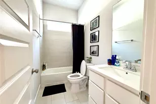 9214 Trimble Lndg Dr, Tomball, TX 77375 - Photo 50