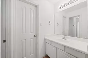 13202 Brushy Knoll Ln, Sugar Land, TX 77498 - Photo 38