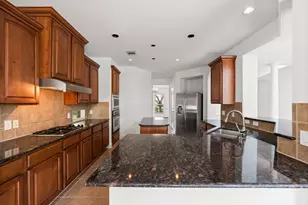 13202 Brushy Knoll Ln, Sugar Land, TX 77498 - Photo 20