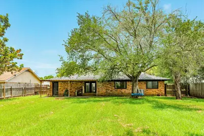 610 Marion Lane, West Columbia, TX 77486 - Photo 2