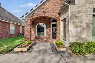 3518 Shadowwalk Dr, Houston, TX 77082 - Photo 2