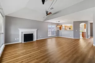 3904 Ivywood Dr, Pearland, TX 77584 - Photo 8