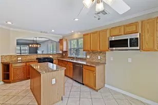 3904 Ivywood Dr, Pearland, TX 77584 - Photo 14