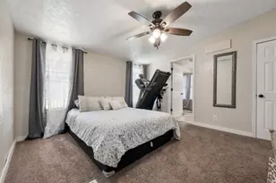 20220 Plaza Cir, Crosby, TX 77532 - Photo 18